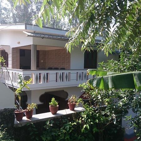 Dhruva Homestay Madikeri Esterno foto